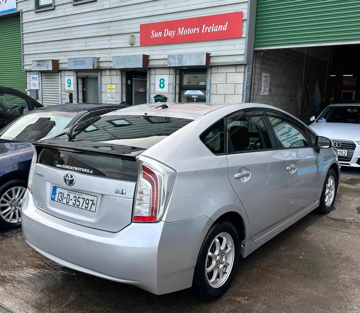 Automatic Toyota Prius 2013 new nct - Image 2