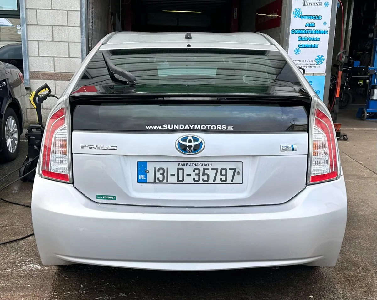 Automatic Toyota Prius 2013 new nct - Image 4