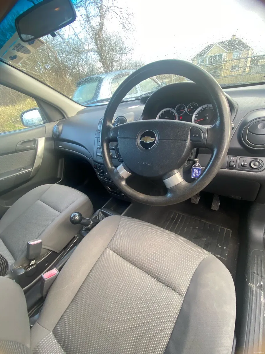 Chevrolet Aveo - Image 4