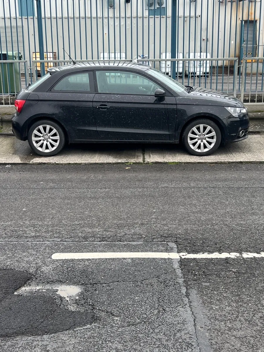 Audi A1 2011 - Image 1