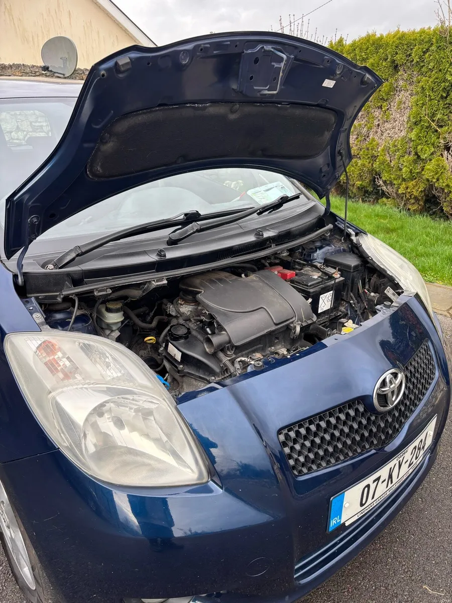 Toyota Yaris - Image 4