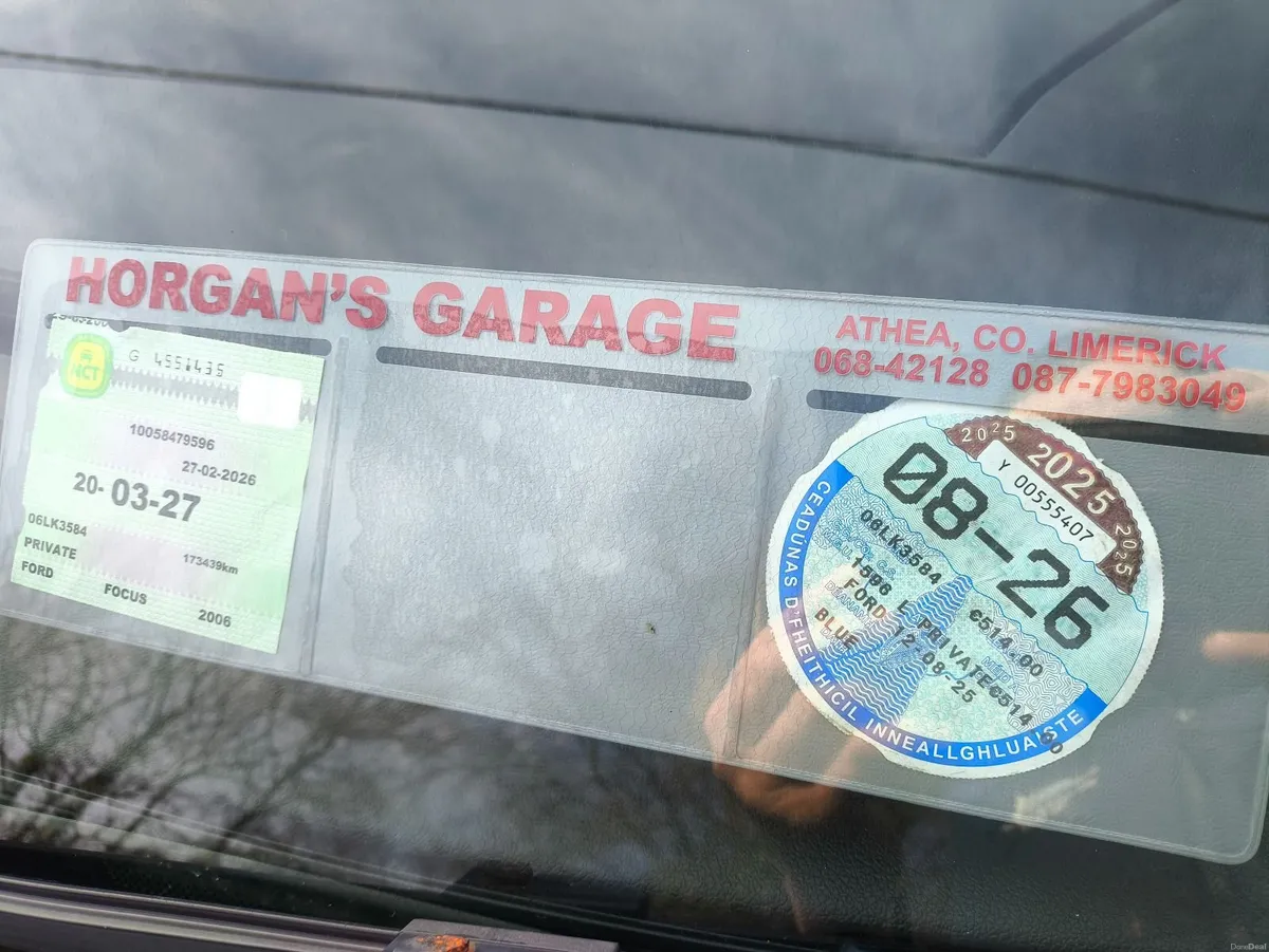 Ford Focus automatic low klms 2006 - Image 2