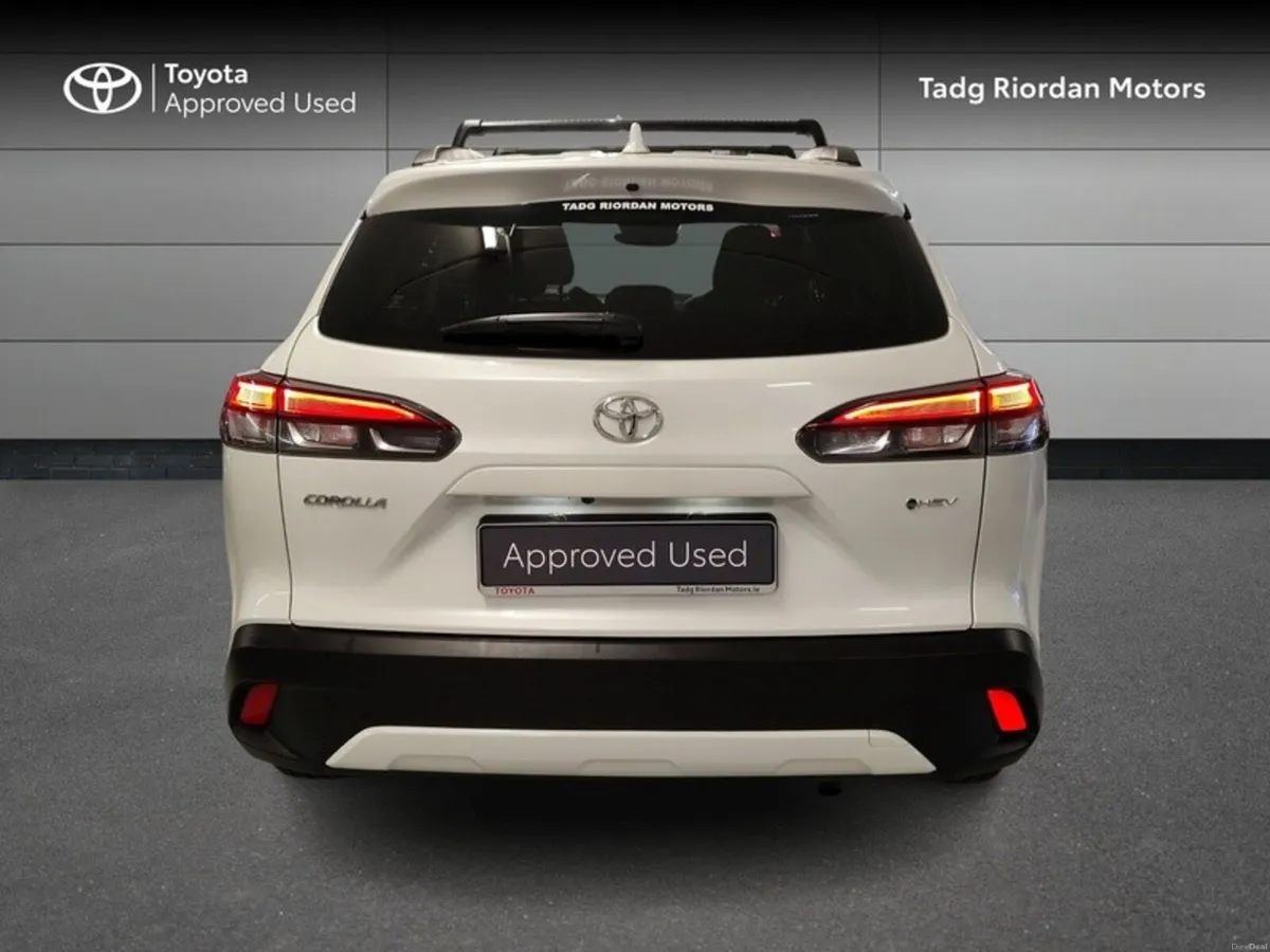 Toyota Corolla Cross 1.8 SPORT - Image 4