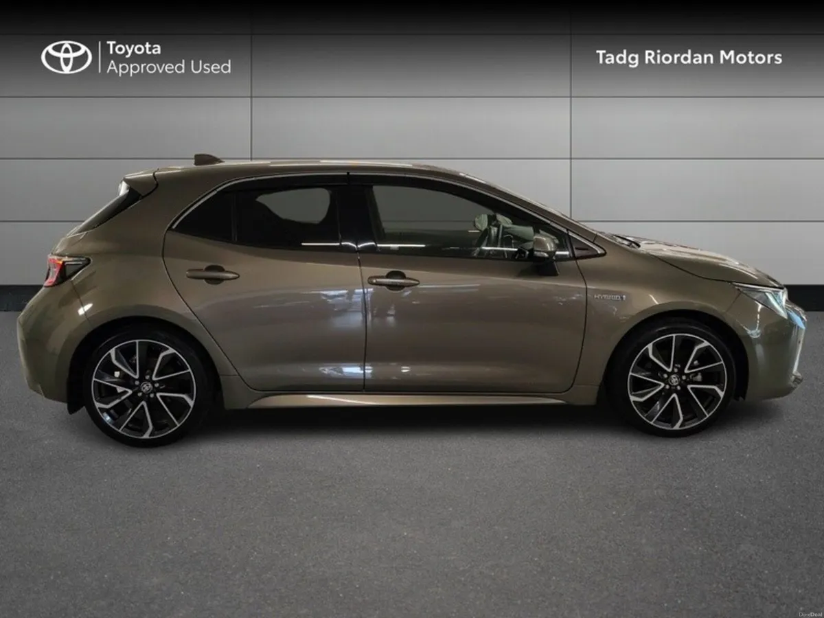 Toyota Corolla LUNA SPORT - Image 3