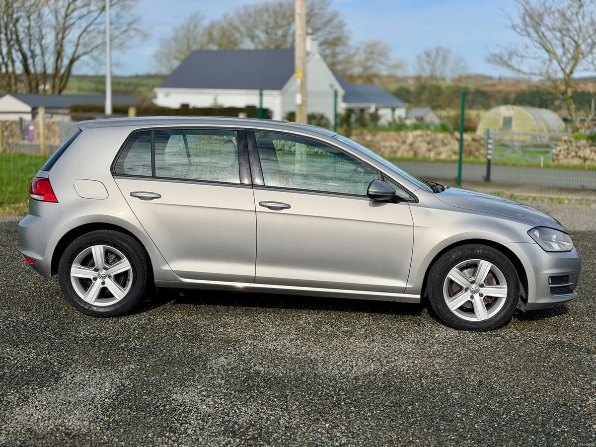 2013 Volkswagen Golf Highline 1.6 TDi 3 Mth Warran - Image 4