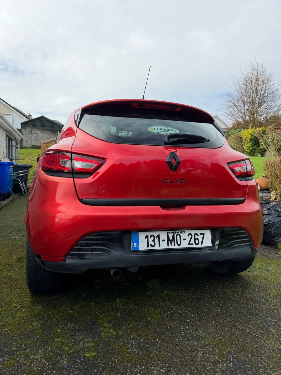 Renault Clio - Image 2