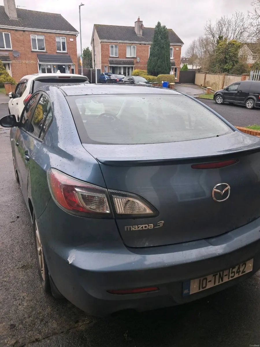 Mazda 3 - Image 4