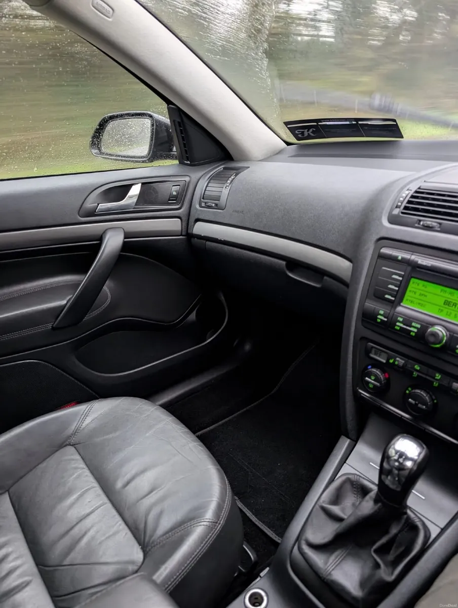 Skoda Octavia 2008 - 1.9TDI , good condition ! - Image 3