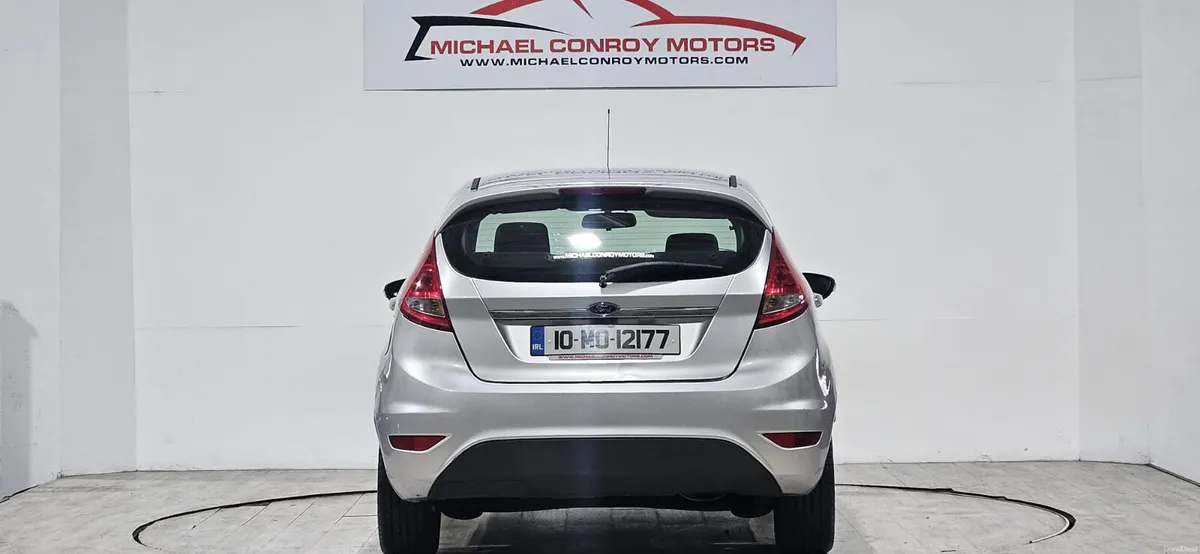 Ford Fiesta 2010 - Image 4