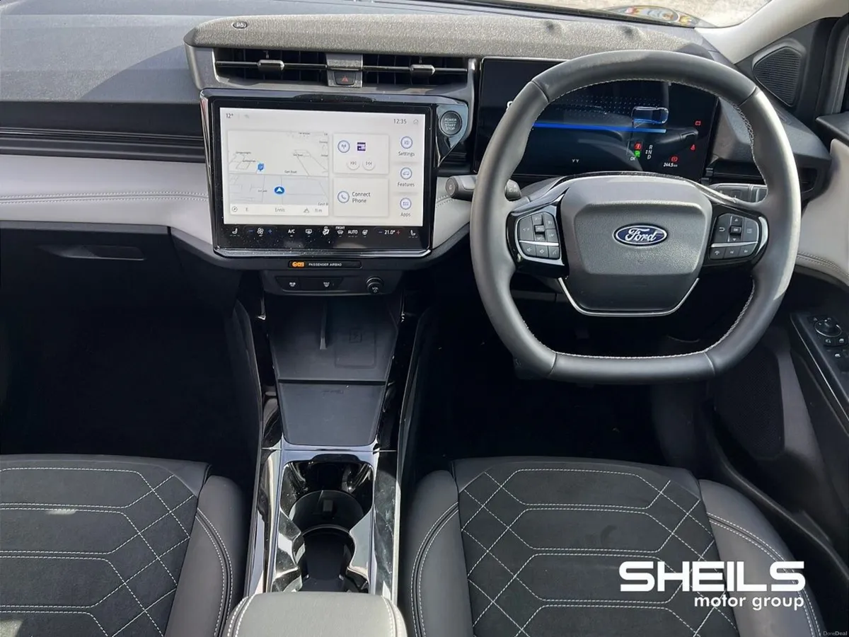 Ford Puma Premium 53KWH 168BHP *Demo* - Image 3