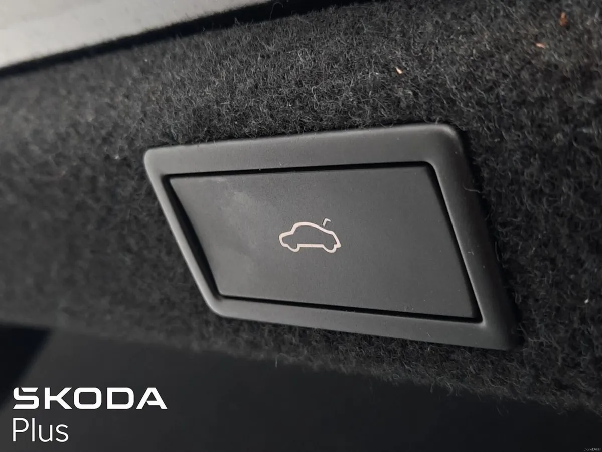 Skoda Superb **L&K MODEL**TINY MILEAGE**2.0 TDI 15 - Image 4