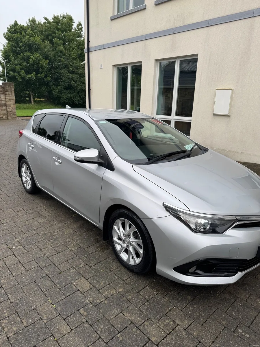 Toyota Auris 1.4 diesel - Image 3