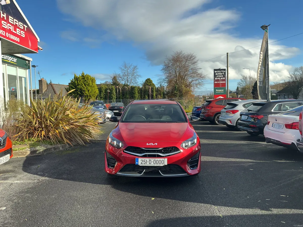 2025 KIA CEED G-LINE 1.5L PETROL - Image 4