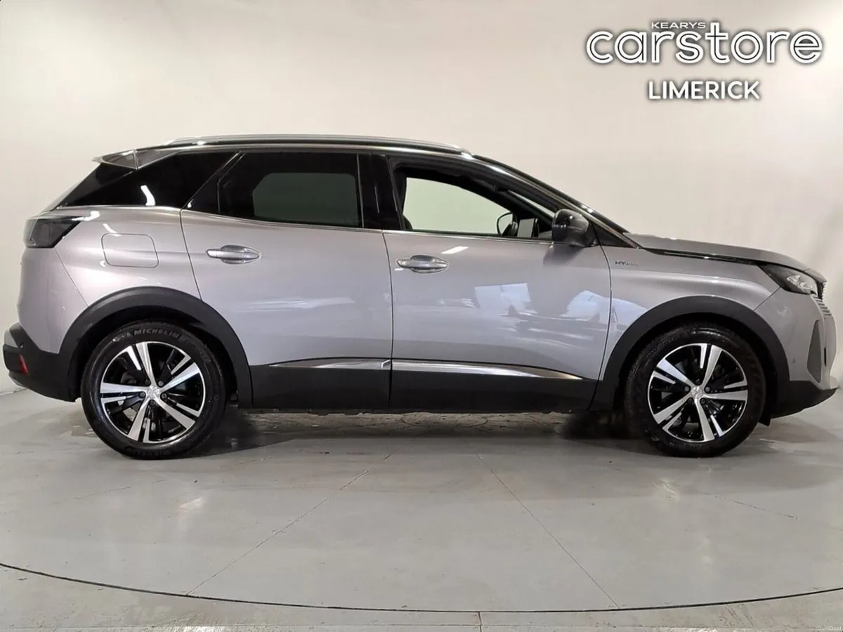 Peugeot 3008 HYBRID2 PHEV 225bhp GT - Image 3