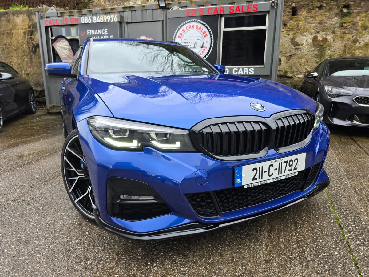 BMW 3-Series 2021 - Image 2