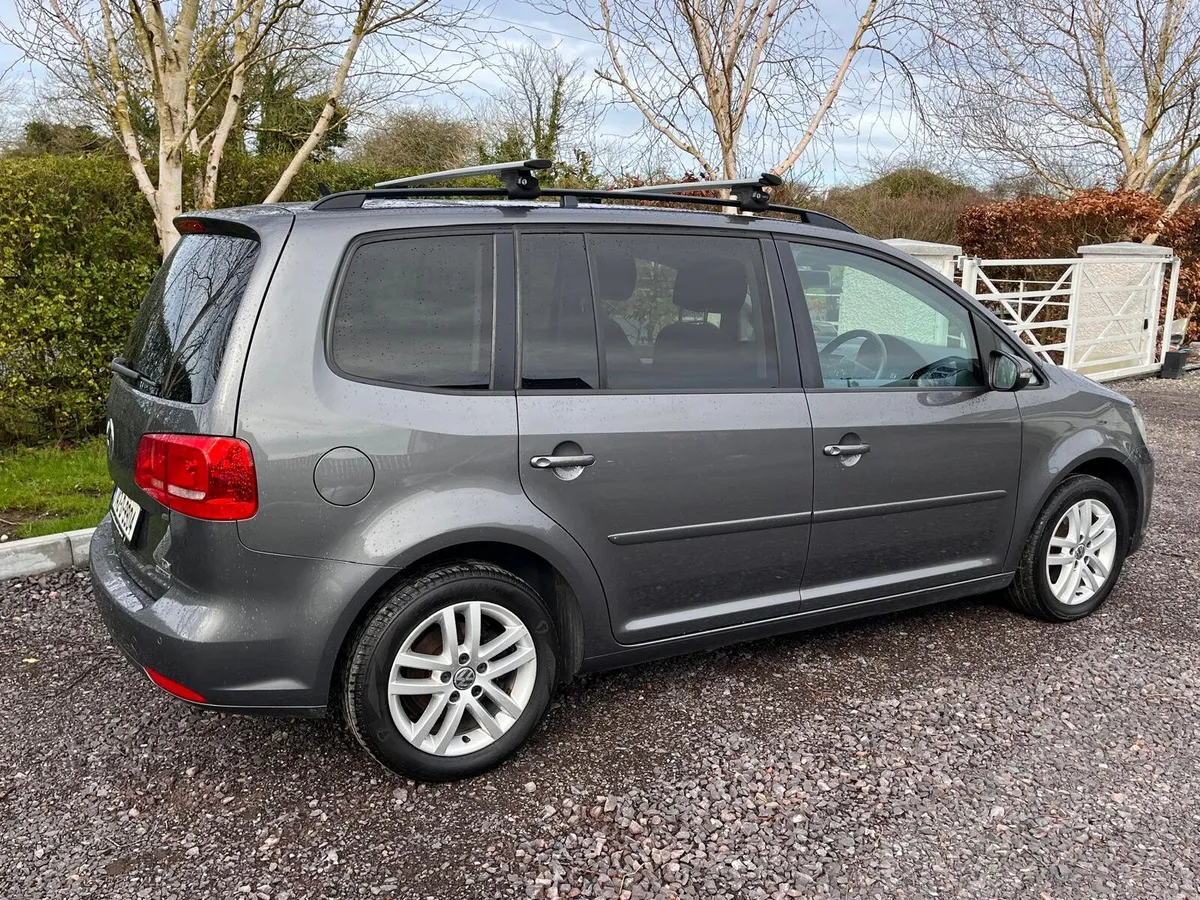 Volkswagen Touran 1.6TDI Comfort Line 7 Seater - Image 4