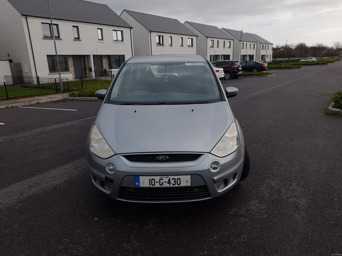 Ford S-Max 2010 - Image 2