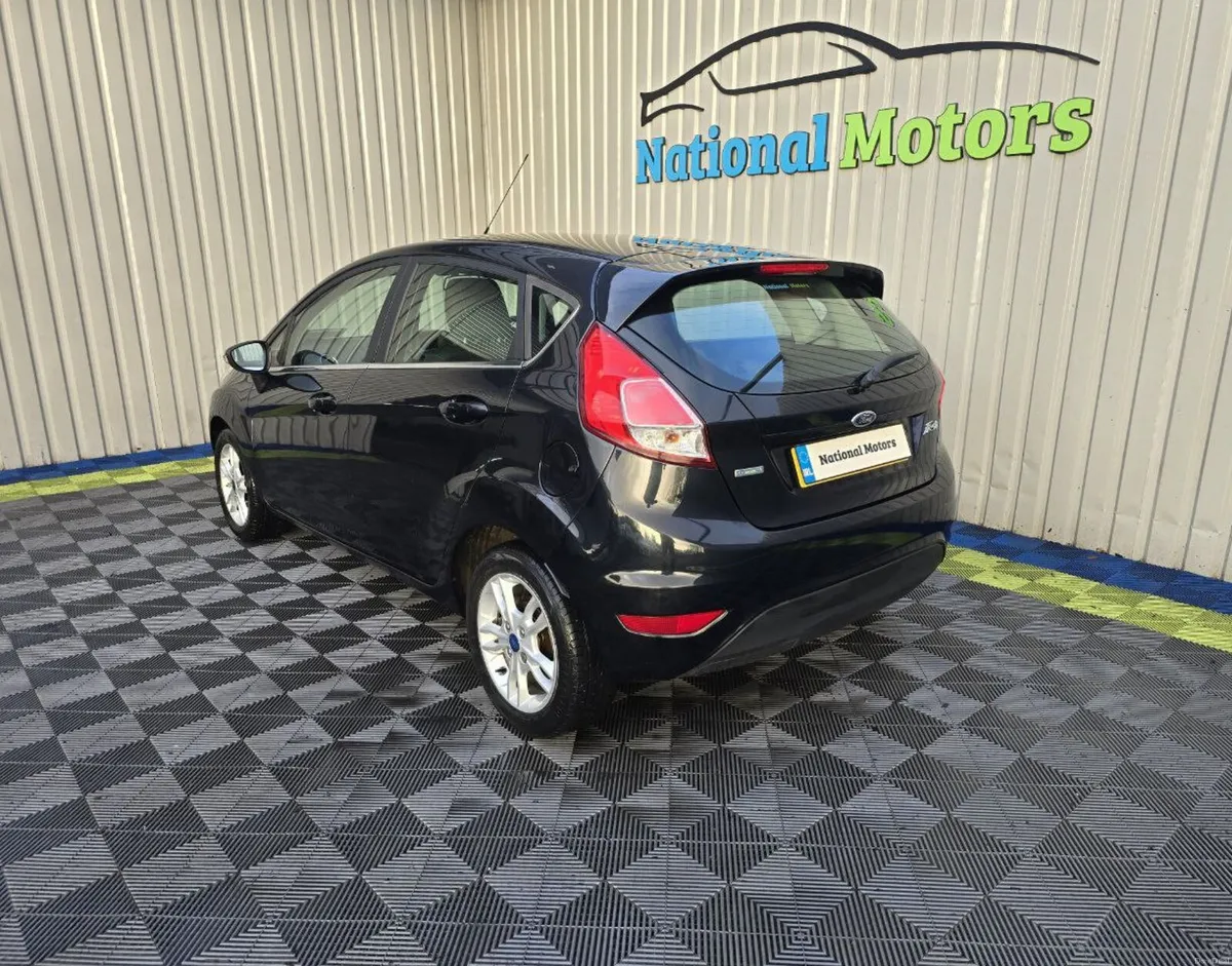2016 Ford Fiesta 1.0 Petrol ZETEC - Image 5