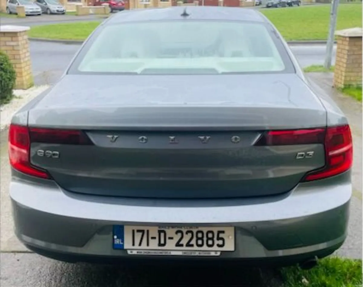 2017 Volvo S90 D3 Momentum Auto | 164,000 KM - Image 2