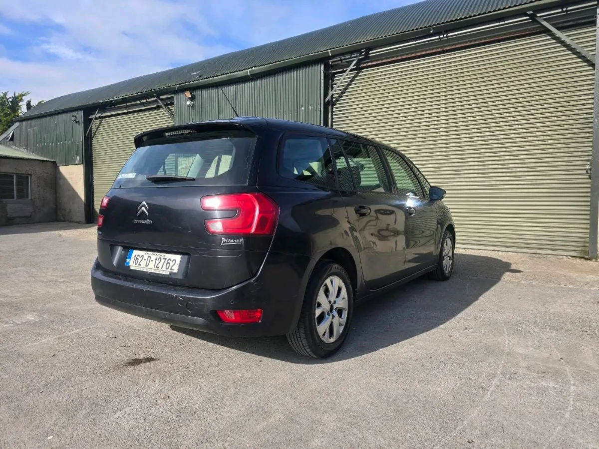 Citroen c4 Picasso 7 seater - Image 4
