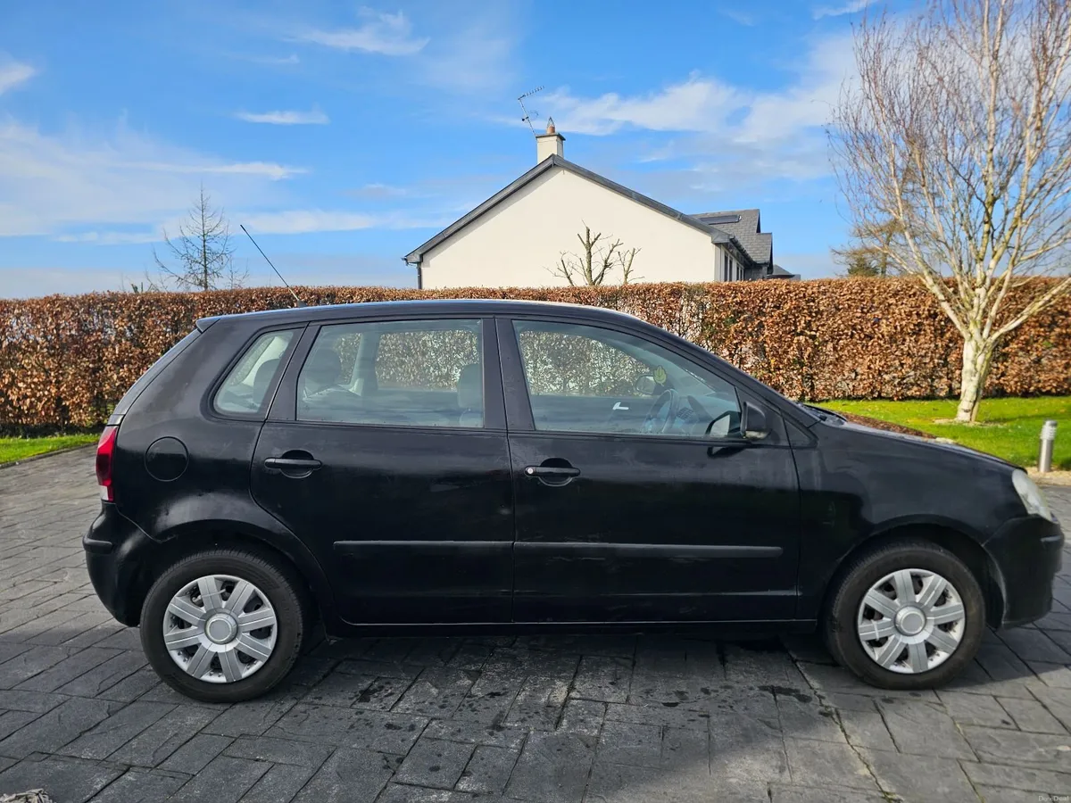 Volkswagen Polo 2009 - Image 4