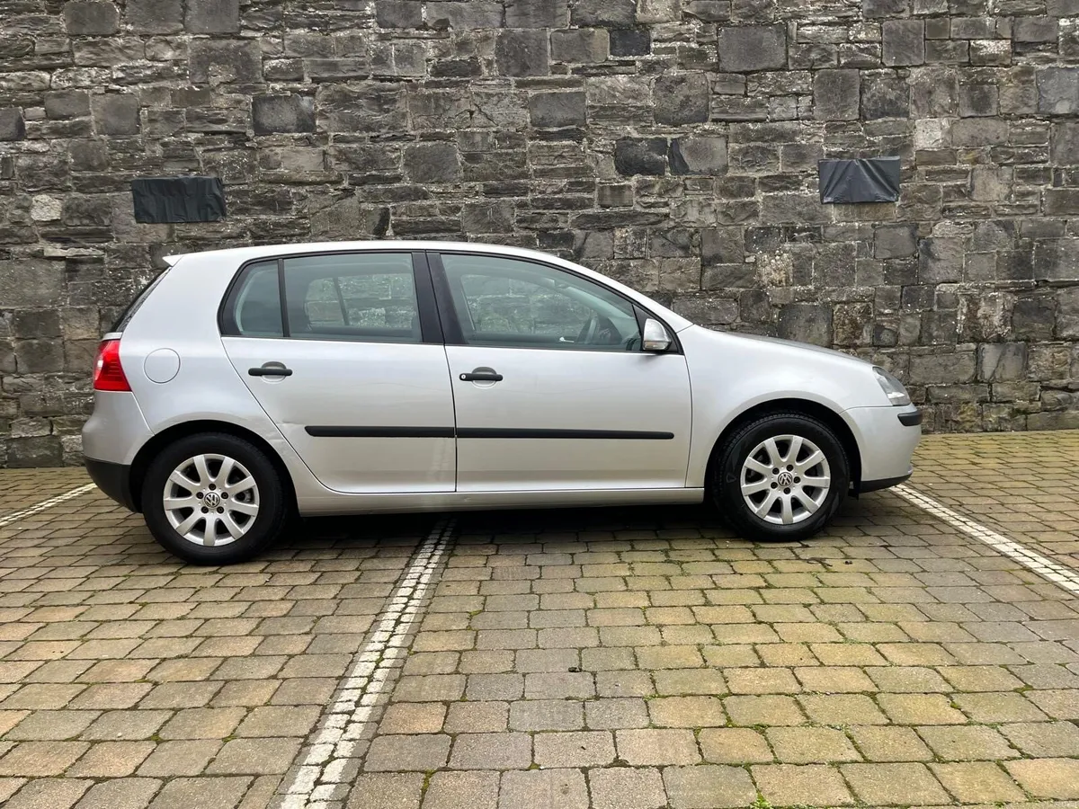 VW Golf 2004. *** Only 75150 miles *** - Image 2