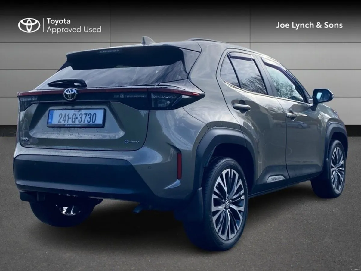 Toyota Yaris Cross Sol - Image 2