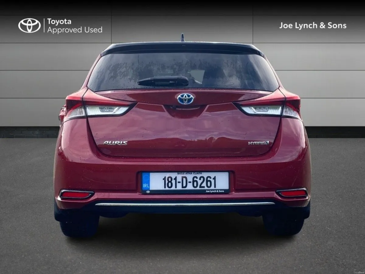Toyota Auris AURIS HYBRID LUNA SPORT - Image 4