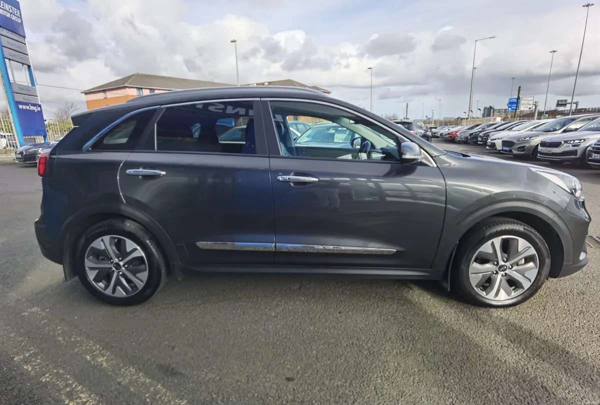 KIA NIRO 64KWH MY2021 - Image 4