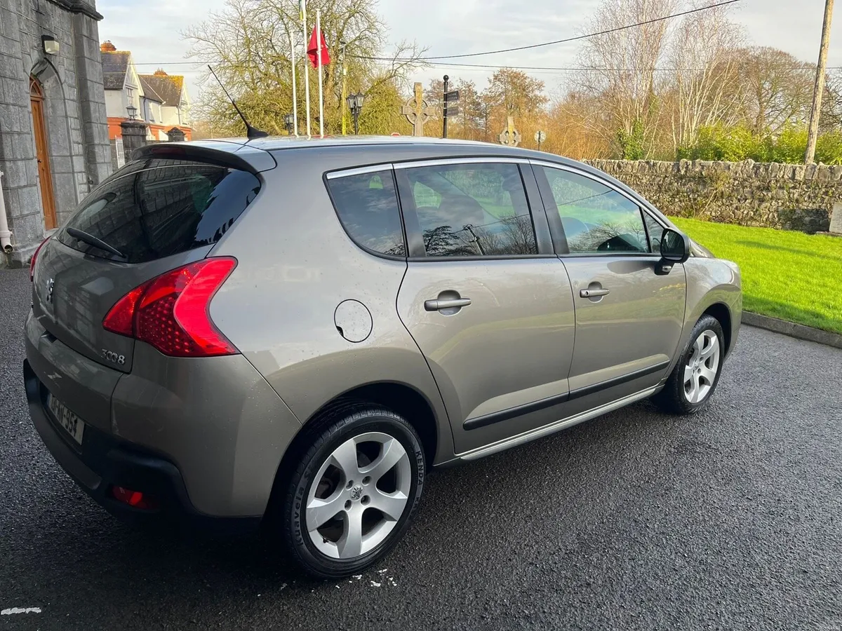 PEUGEOT 3008 1.6 HDI €2950 - Image 2