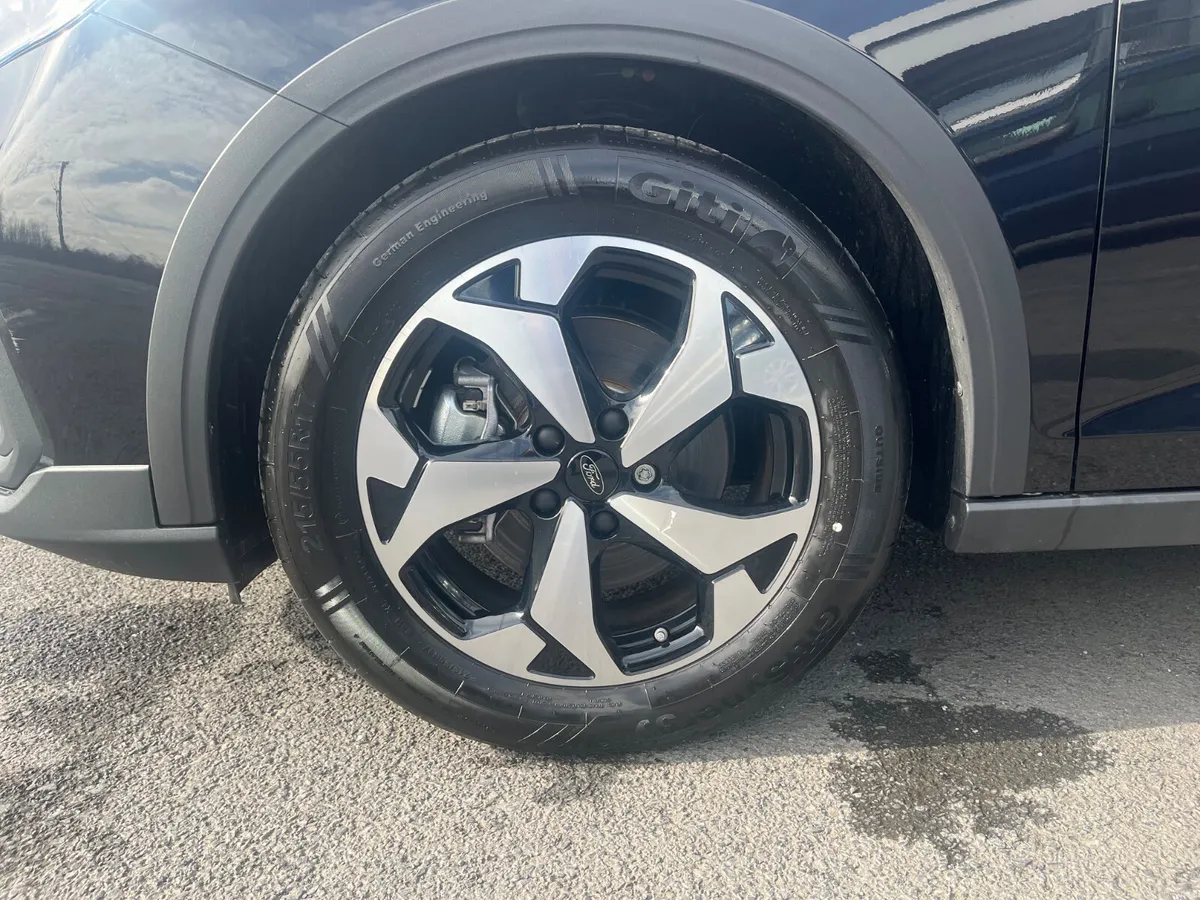 Ford Tourneo Connect, Active, Taxi Spec Wheelchair - Image 4