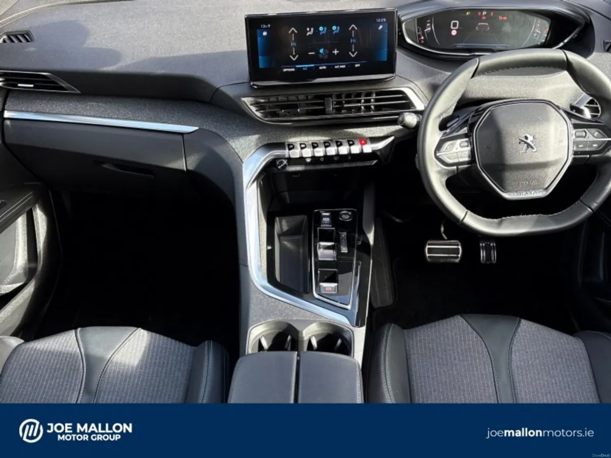 Peugeot 5008 1.5 BlueHDi 130bhp Allure Auto - Image 4