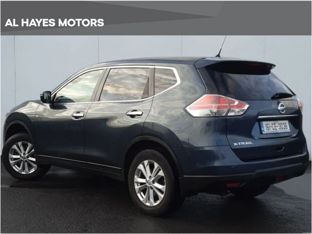 Nissan X-Trail **SOLD SOLD SOLD SOLD SOLD** - Image 3