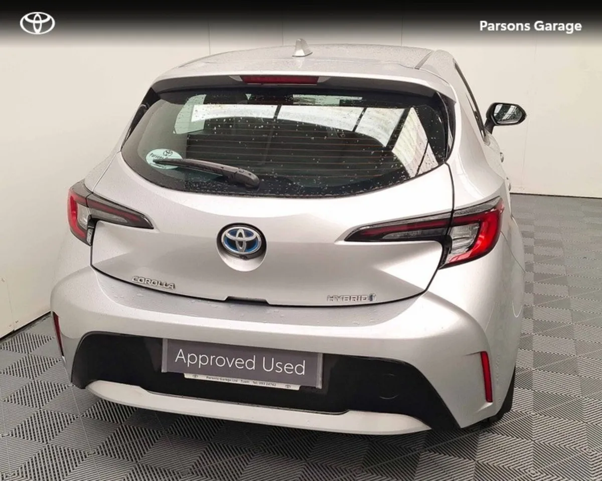 Toyota Corolla COROLLA H/B LUNA - Image 4