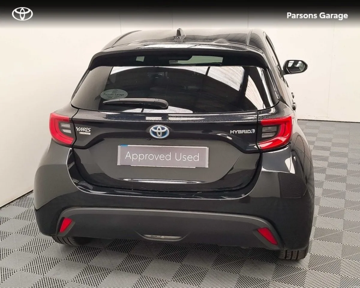 Toyota Yaris 1.5 - Image 4