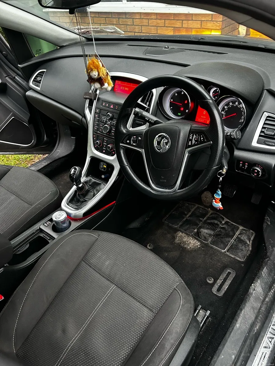 Opel Astra 2010 1.7 CDTI ***NEW NCT*** 02/2027 - Image 2