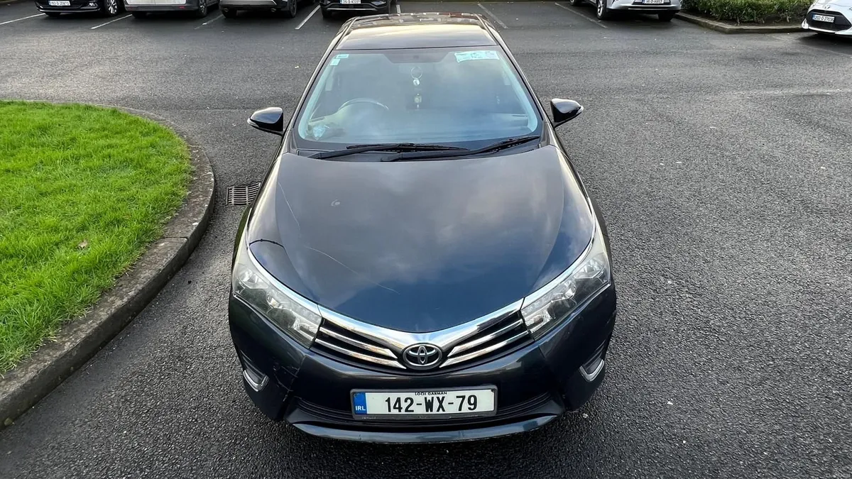 Toyota Corolla 2014 - Image 1