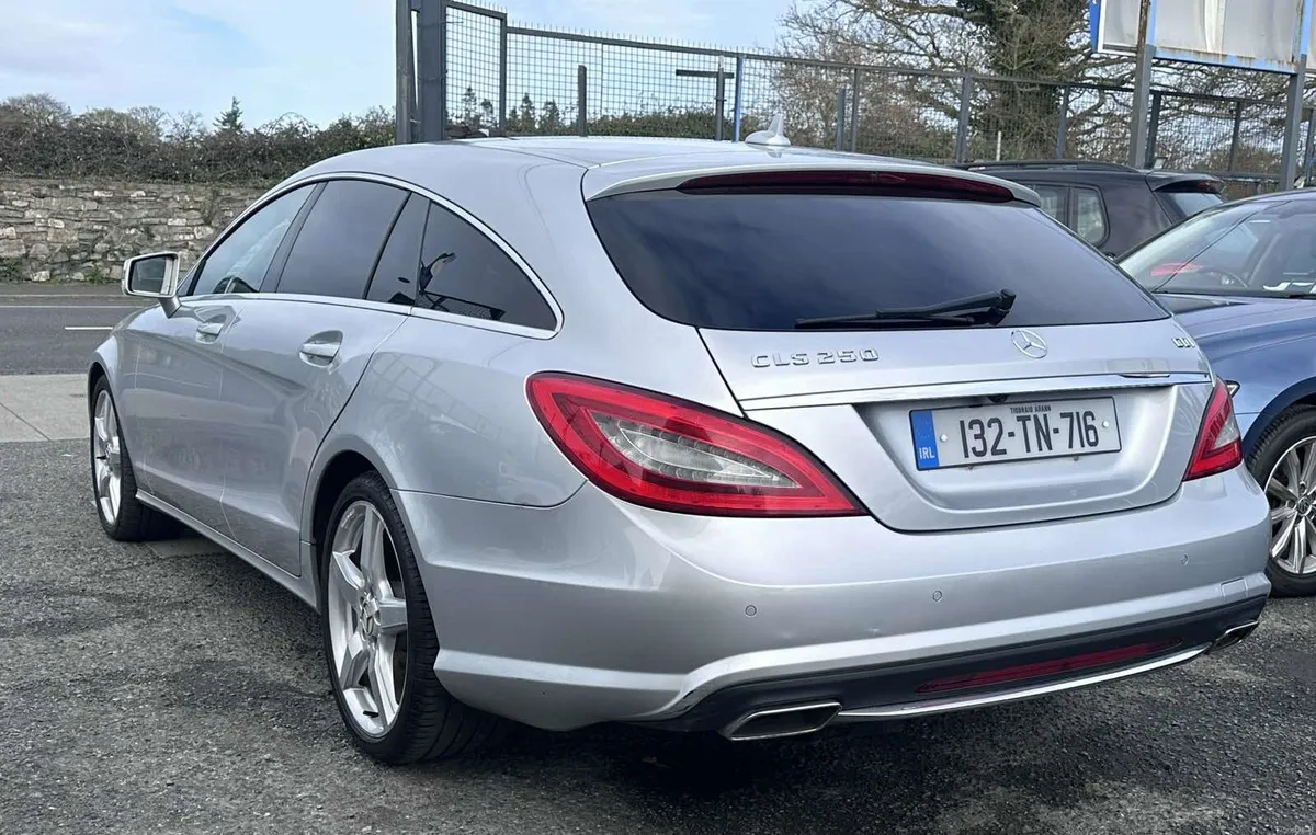 Mercedes-Benz CLS AMG Sport - Image 4