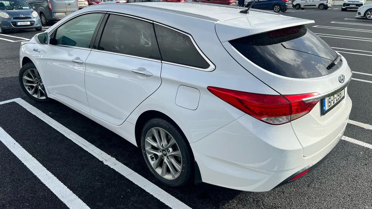 2015 Hyundai i40 - Image 3