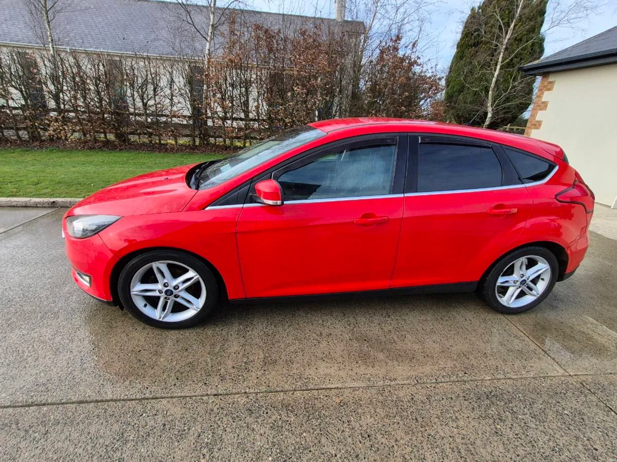 Ford Focus - Image 1