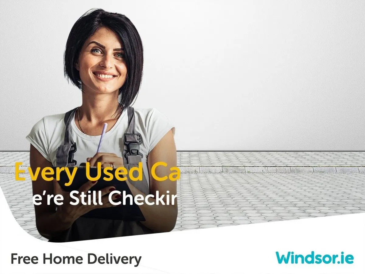 Honda Fit HYBRID AUTO - Image 1