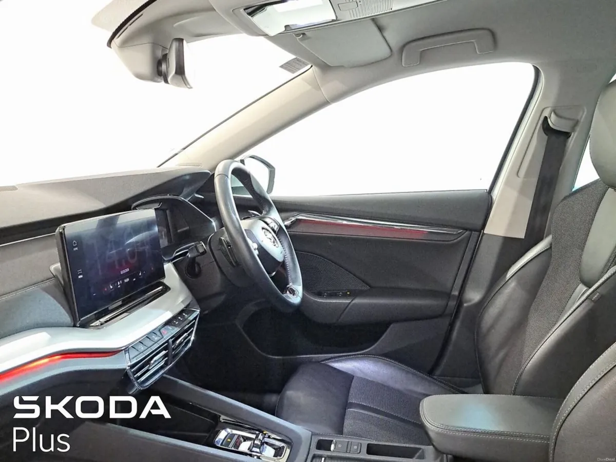 Skoda Octavia E30 2.0TDI 115HP DSG - Image 4