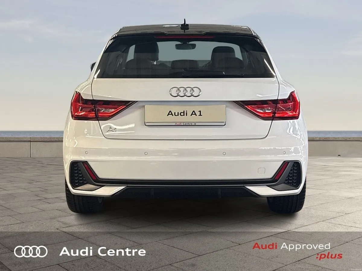 Audi A1 SB 30 TFSI 116HP S LINE - Image 4