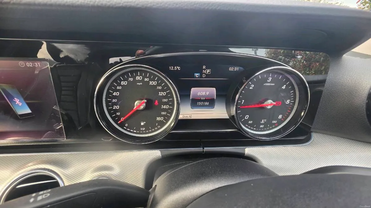 Mercedes Benz E220D - 2018 - Image 2