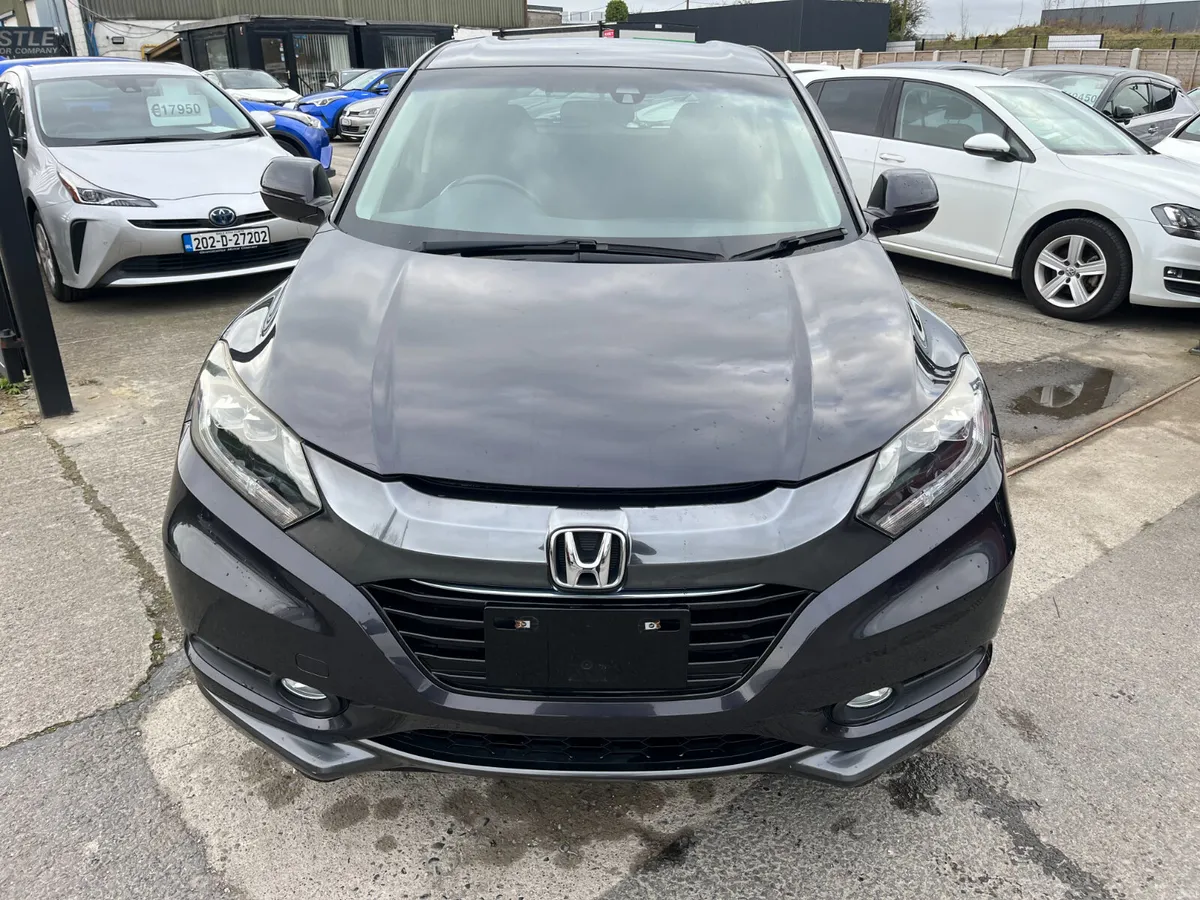 HONDA VEZEL 2015, 1.5 HYBRID AUTO LOW KMS - Image 2