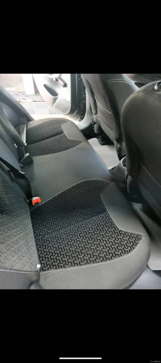 *PRICE DROP* Citroën C3 VTR+, mint condition - Image 6