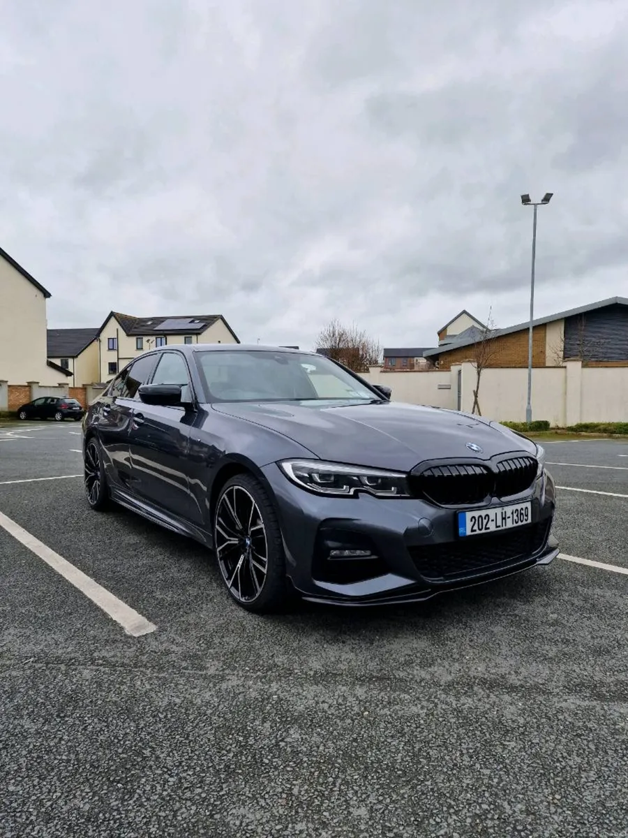 BMW 330e - Low KM - Immaculate Condition - Image 4