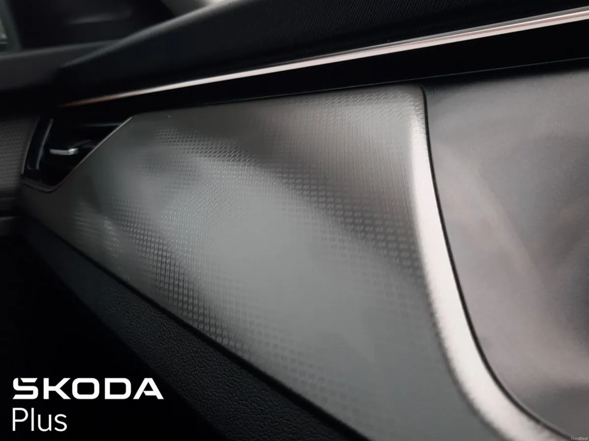 Skoda Scala **TINY MILEAGE**REVERSING CAMERA**STYL - Image 3