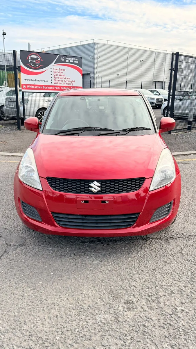 Suzu ki Swift 2012 - Image 1
