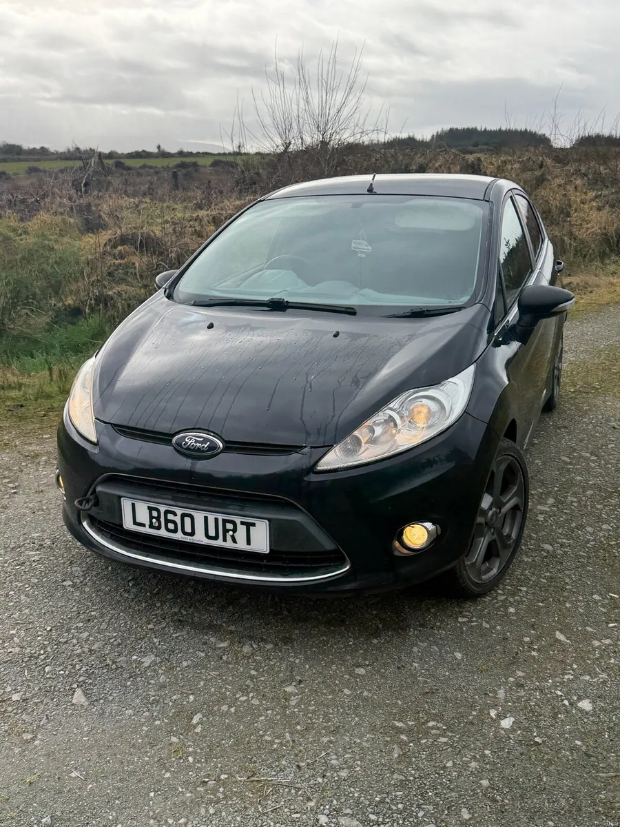 Ford fiesta - Image 4